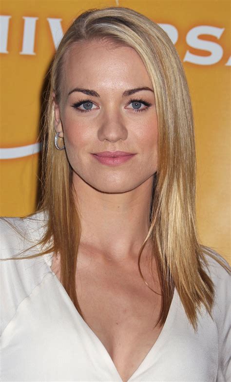 yvonne strahovski|yvonne strahovski pictures.